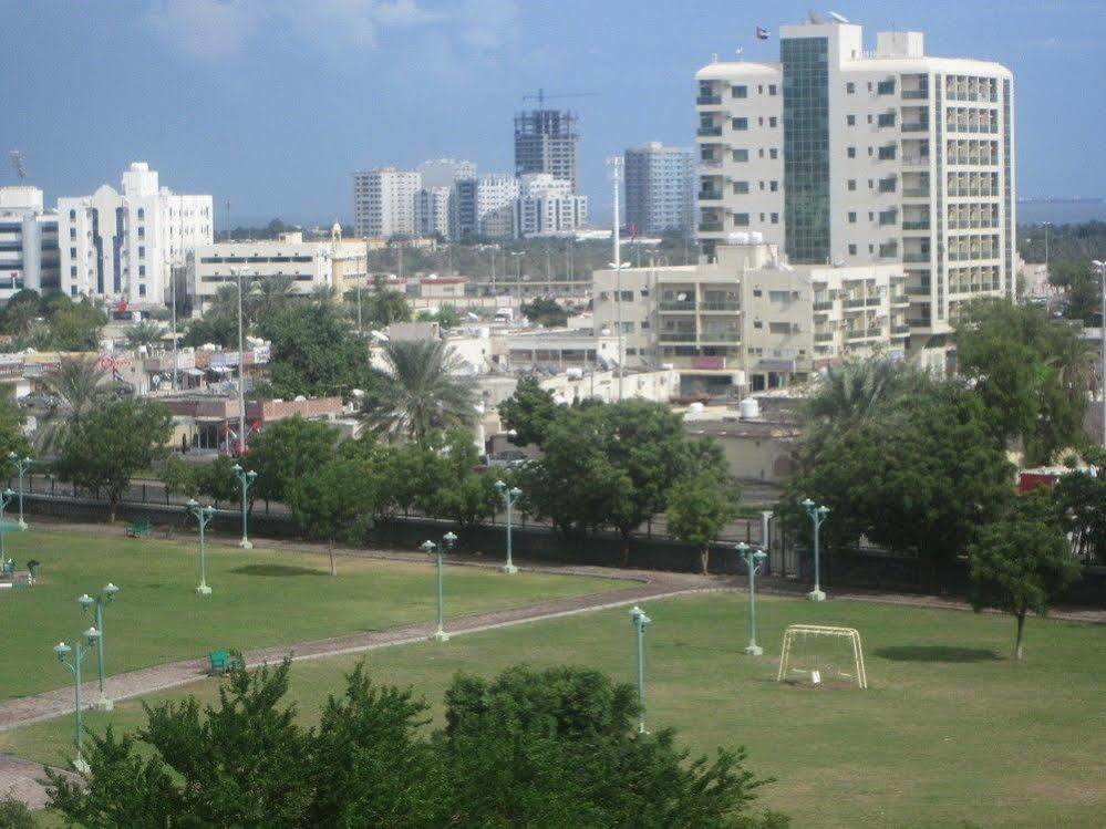 Royal Hotel Apartment Kalba Екстериор снимка